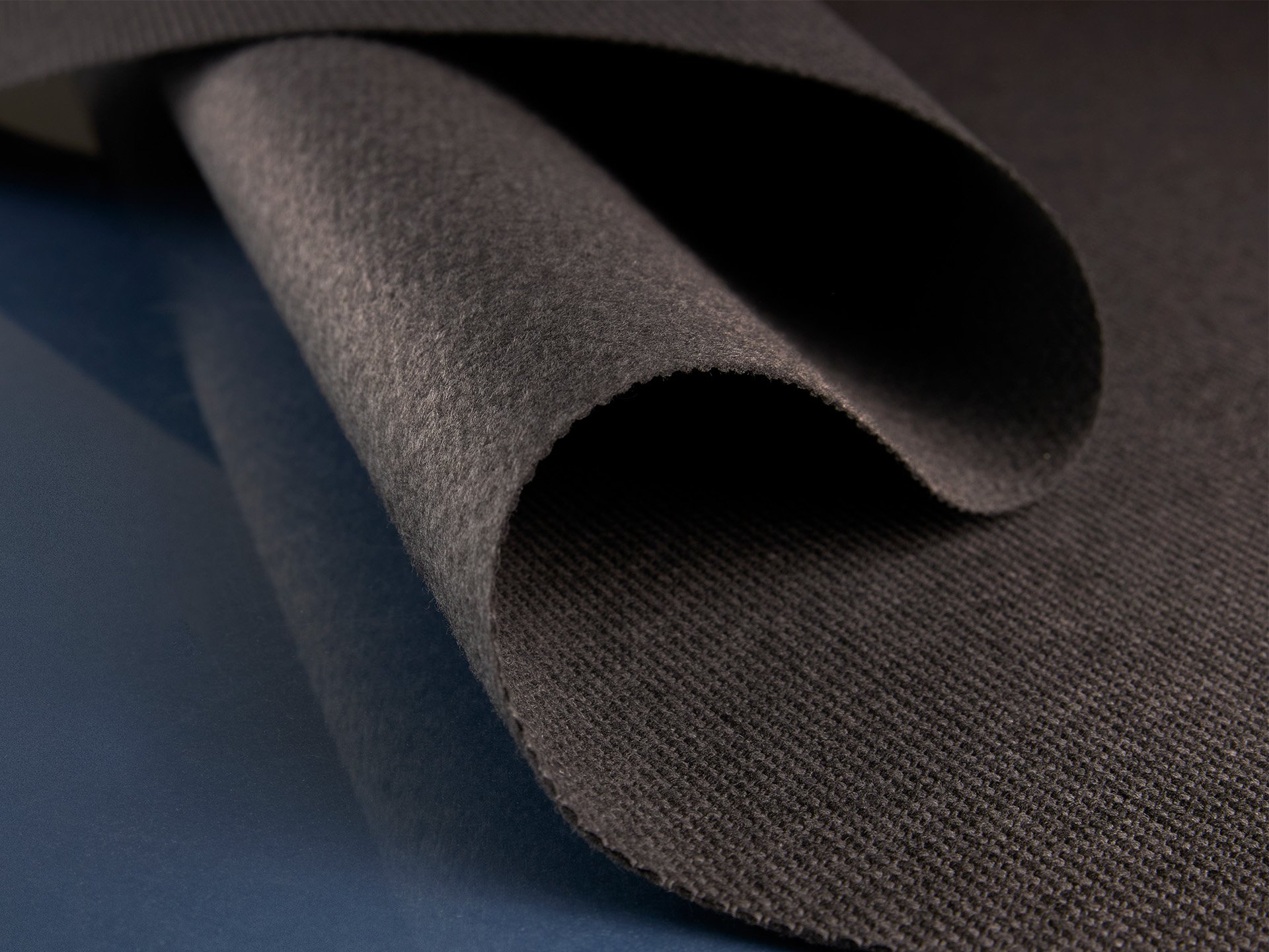 Headliner facing material